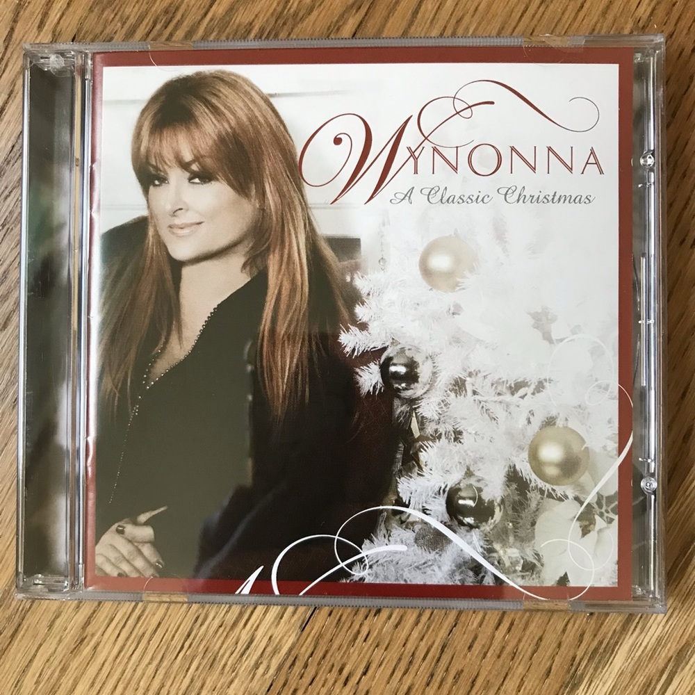 Bundle 3 for $10. Wynonna - A Classic Christmas EUC